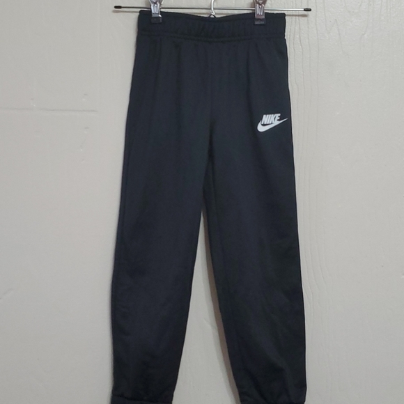 boys sweatsuit - Picture 2 of 3